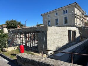 Lire la suite à propos de l’article LES TRAVAUX DU FUTUR POSTE DE POLICE MUNICIPALE SE POURSUIVENT