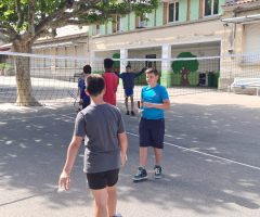 espace jeunesse - tournoi badminton (10)